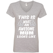 This is What an Awesome Mum Looks Like Ladies’ V-Neck T-Shirt