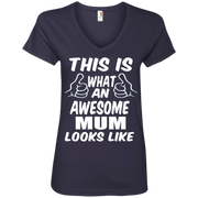 This is What an Awesome Mum Looks Like Ladies’ V-Neck T-Shirt