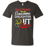 Thats my Awesome Daughter Out There Baseball  Men’s Printed V-Neck T-Shirt