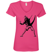 Banksy’s Inspired Surfer Throwing Drink Ladies’ V-Neck T-Shirt