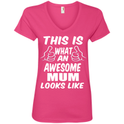 This is What an Awesome Mum Looks Like Ladies’ V-Neck T-Shirt