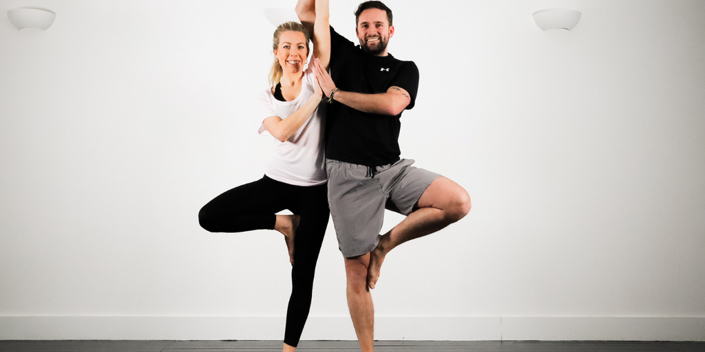 8 Couple Yoga Poses To Try This Valentine's Day | WEDOYOGA Blog