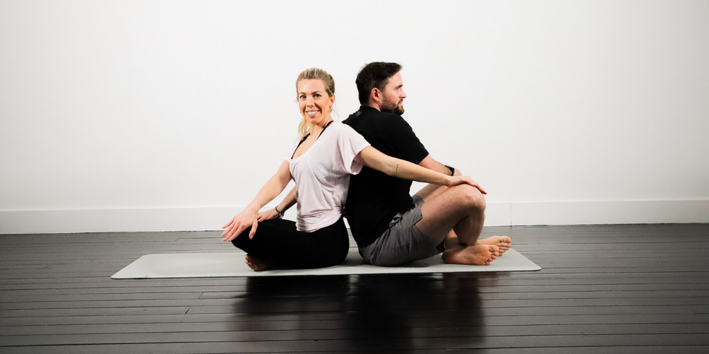 8 Couple Yoga Poses To Try This Valentine's Day | WEDOYOGA Blog