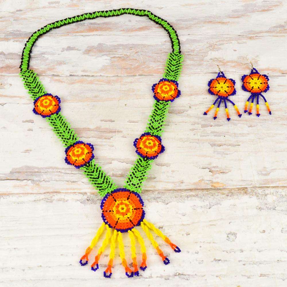 Mexican Huichol Glass Bead Choker Necklace - Etsy | Beaded boho necklace,  Glass bead necklace, Beaded choker