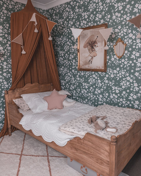 Vintage Little Girls Room