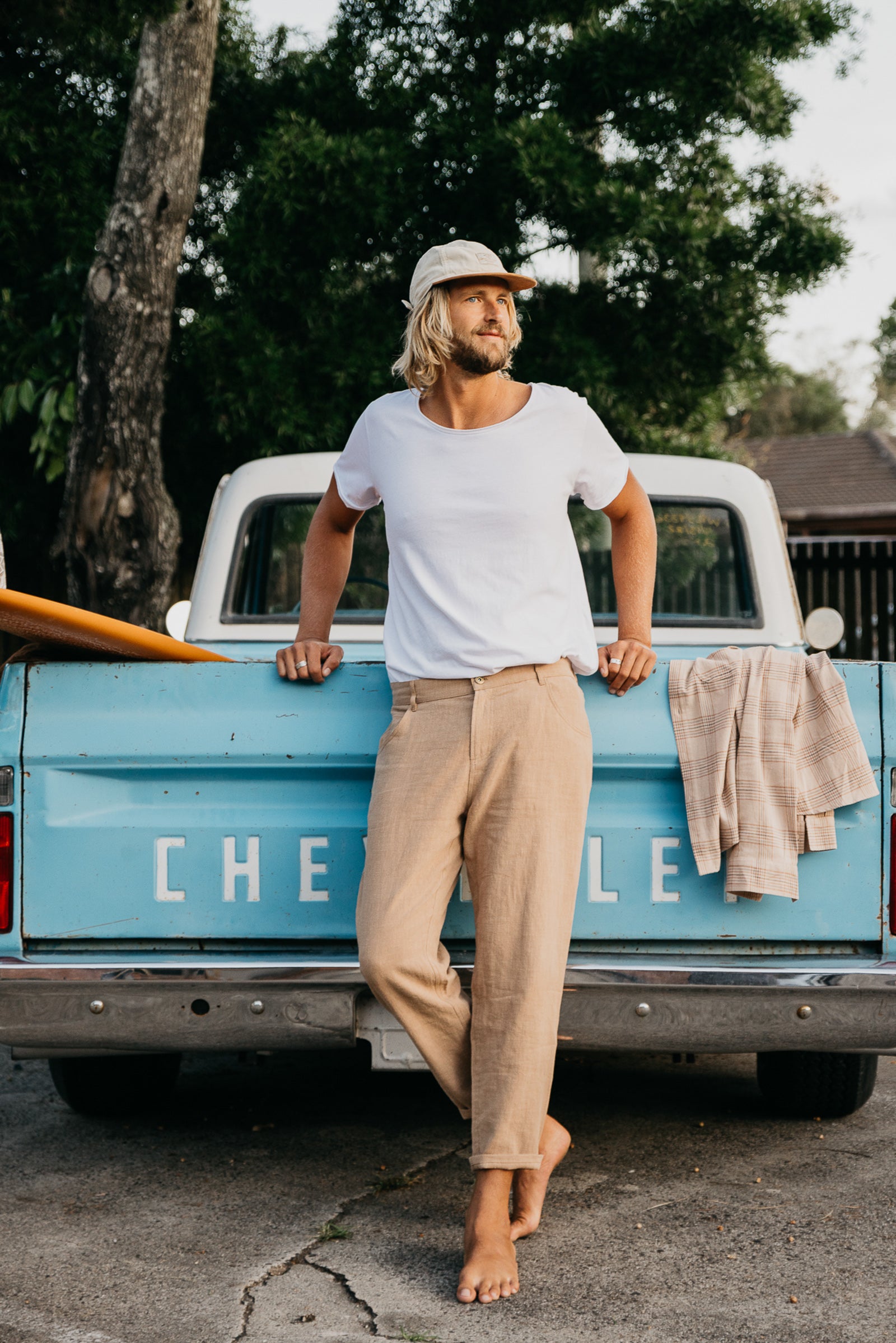 Miller - Textured Linen Pants - Light Brown