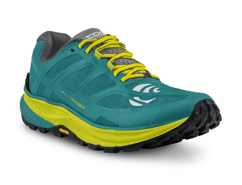 topo running shoes