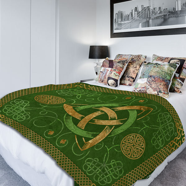 Celtic Knots Design Premium Irish Fleece Blanket GearDen