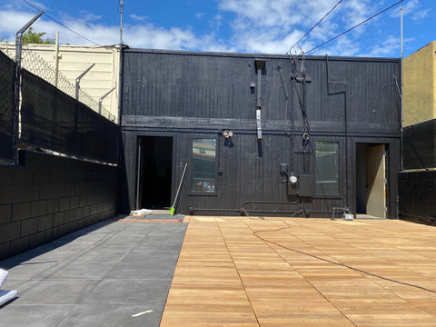 restaurant patio deck