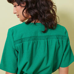 New In: Transitional Dressing - Gus short sleeve top Emerald Green