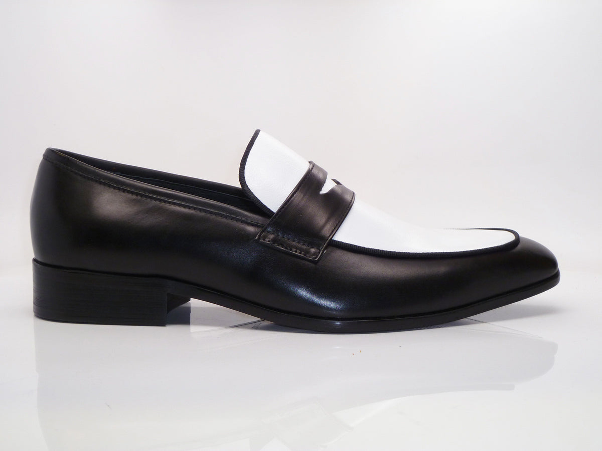 Calfskin Spectator Loafer Black/White – C&E Fashions