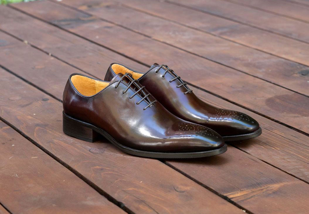 Burnished Calfskin Lace-Up Oxford Chestnut – C&E Fashions