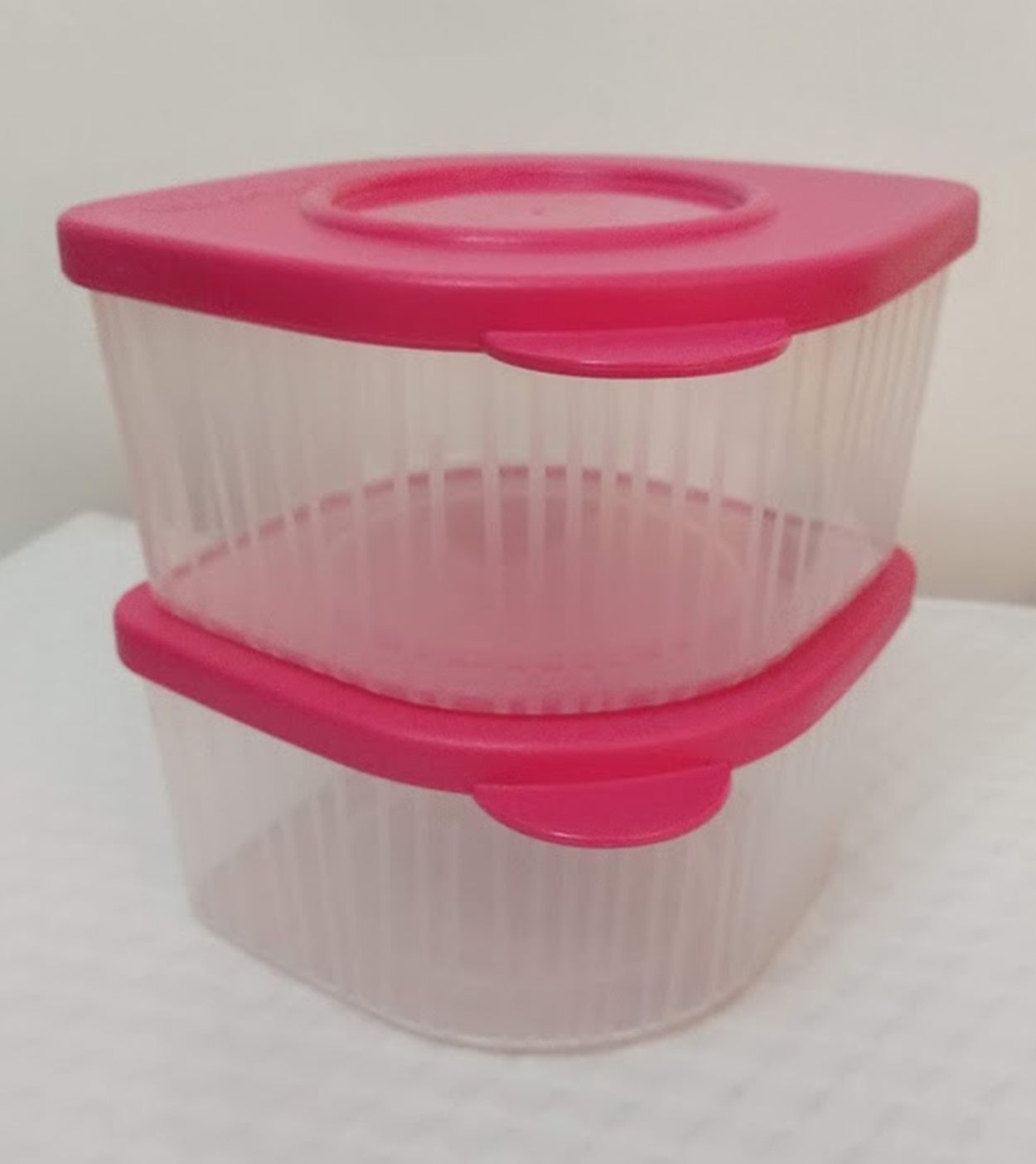 TUPPERWARE TWO 2-cup Sheer Fresh N Cool Square Round Storage Containers Keepers Rubine Red / Pink - Plastic Glass and Wax