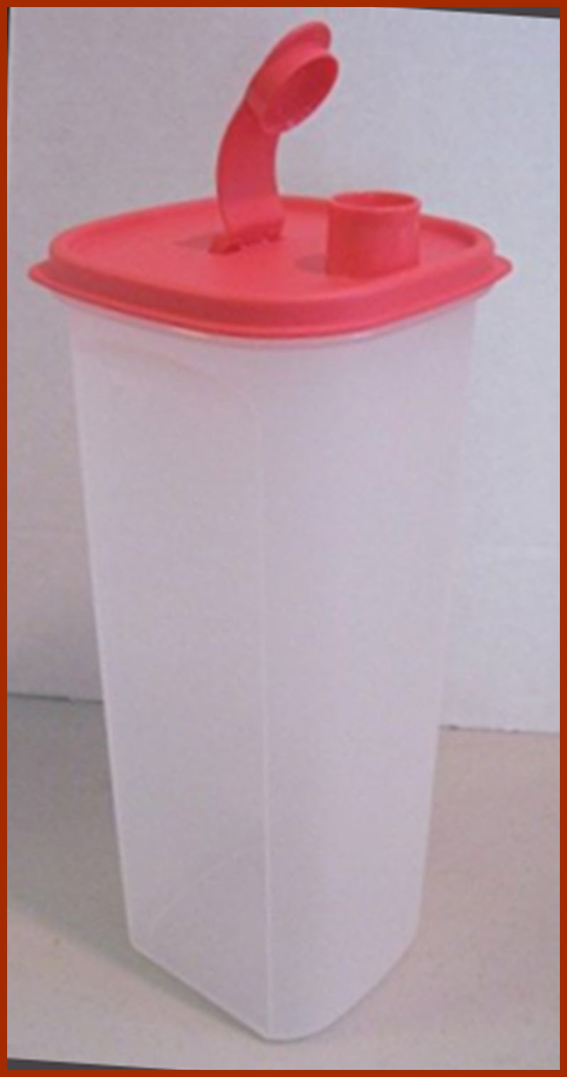 Tupperware 2-QT SLIM LINE TALL SQUARE ROUND REFRIGERATOR PITCHER / ON ...