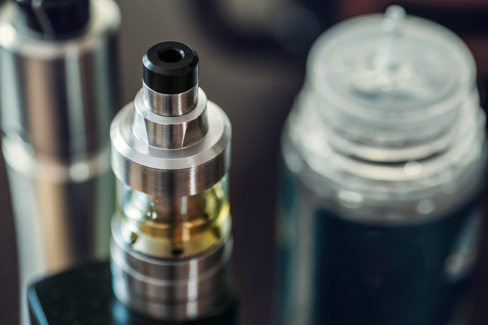 What are some maintenance tips for Freemax vape tanks