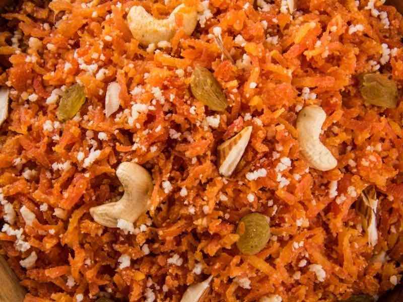 Mezban Gajar Halwa