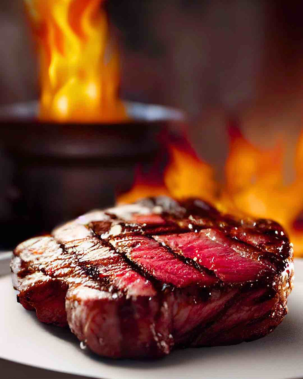 https://cdn.shopify.com/s/files/1/1785/5627/t/60/assets/resting_ribeye_steak-1687566964765_1000x.jpg?v=1687566965