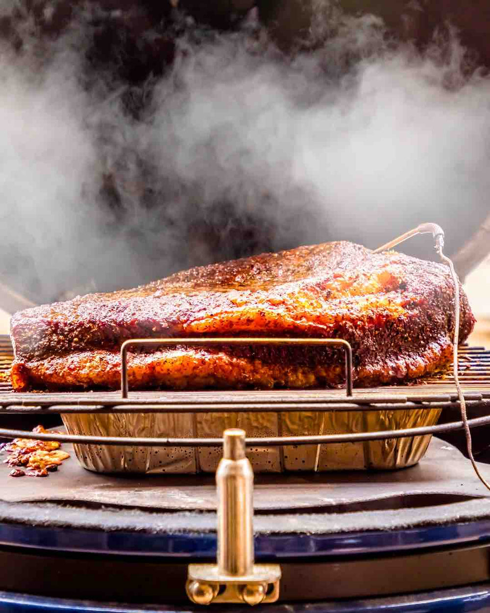 https://cdn.shopify.com/s/files/1/1785/5627/t/60/assets/the_science_behind_resting_the_brisket-1692037908951_1000x.jpg?v=1692037910