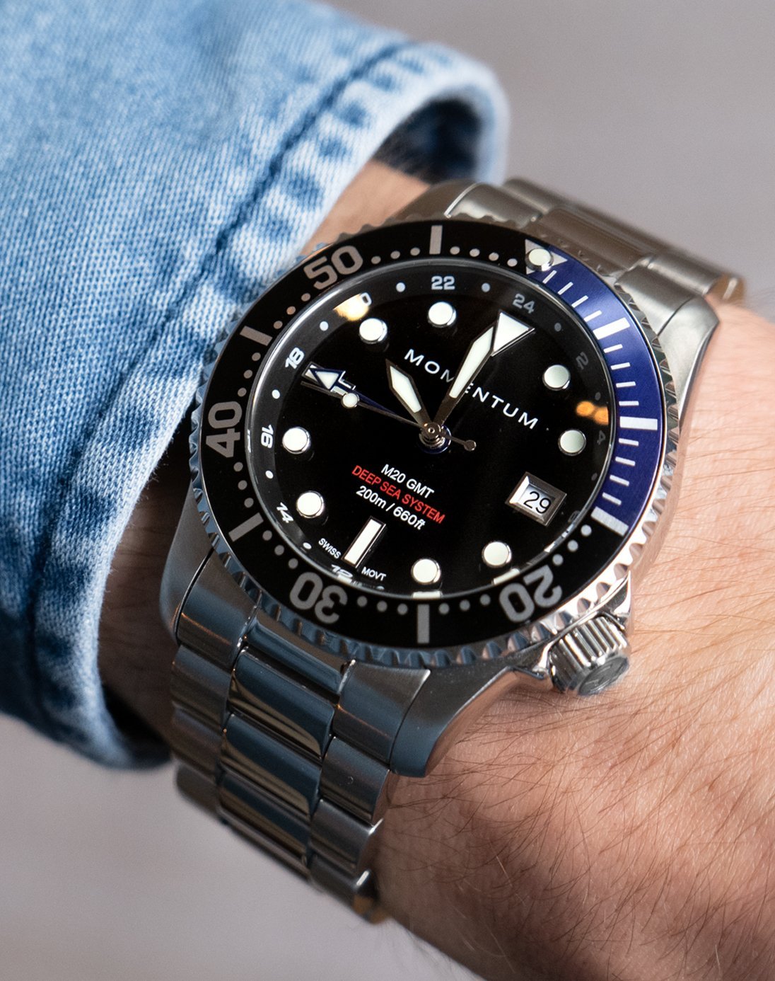 Momentum Watches | M20 GMT Diver | Classic Professional Dive Watch ...