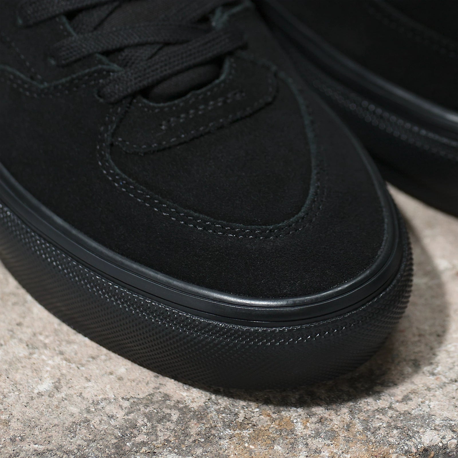 Vans Half Cab 'Black Outsole ‑ Darkest Spruce' VN0A348EU8U - VN0A348EU8U -  Novelship