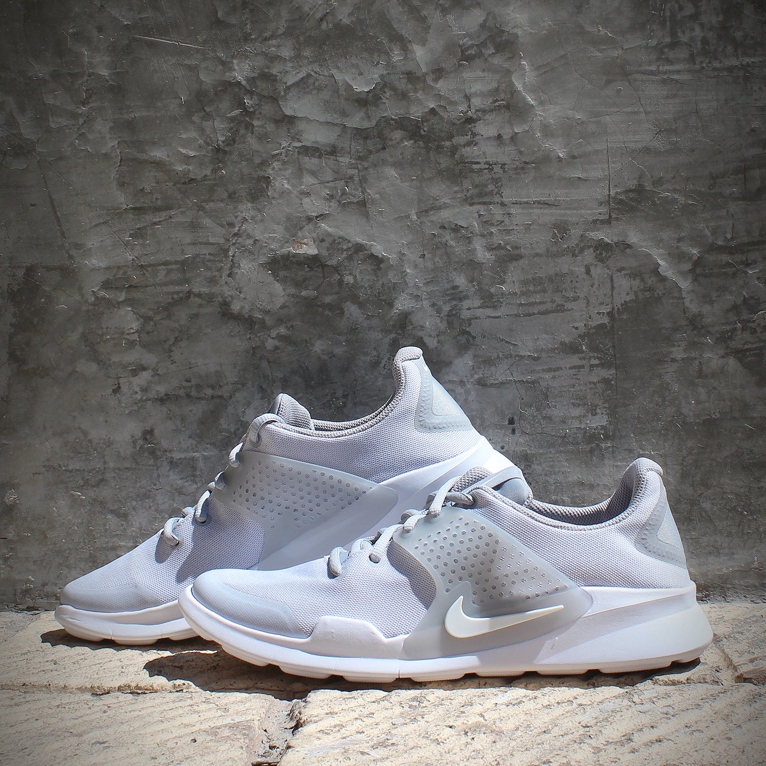 nike arrowz blancos