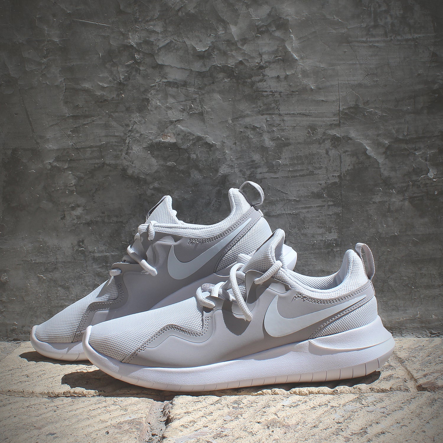 nike tessen caracteristicas