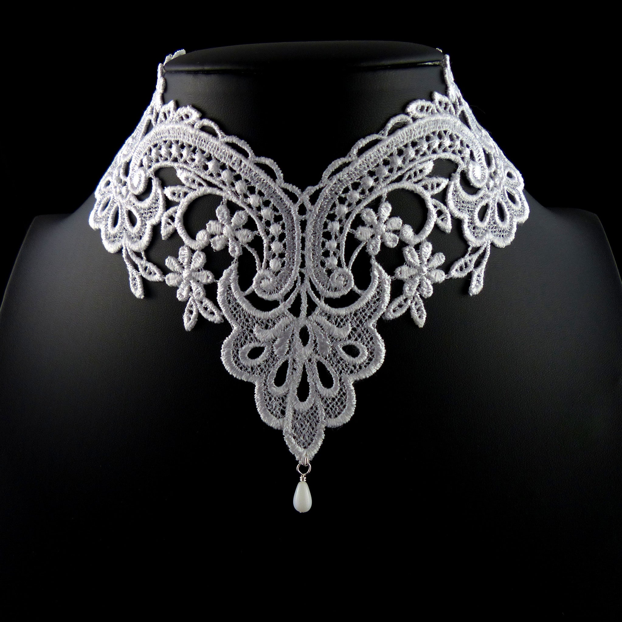 Emma Lace Necklace