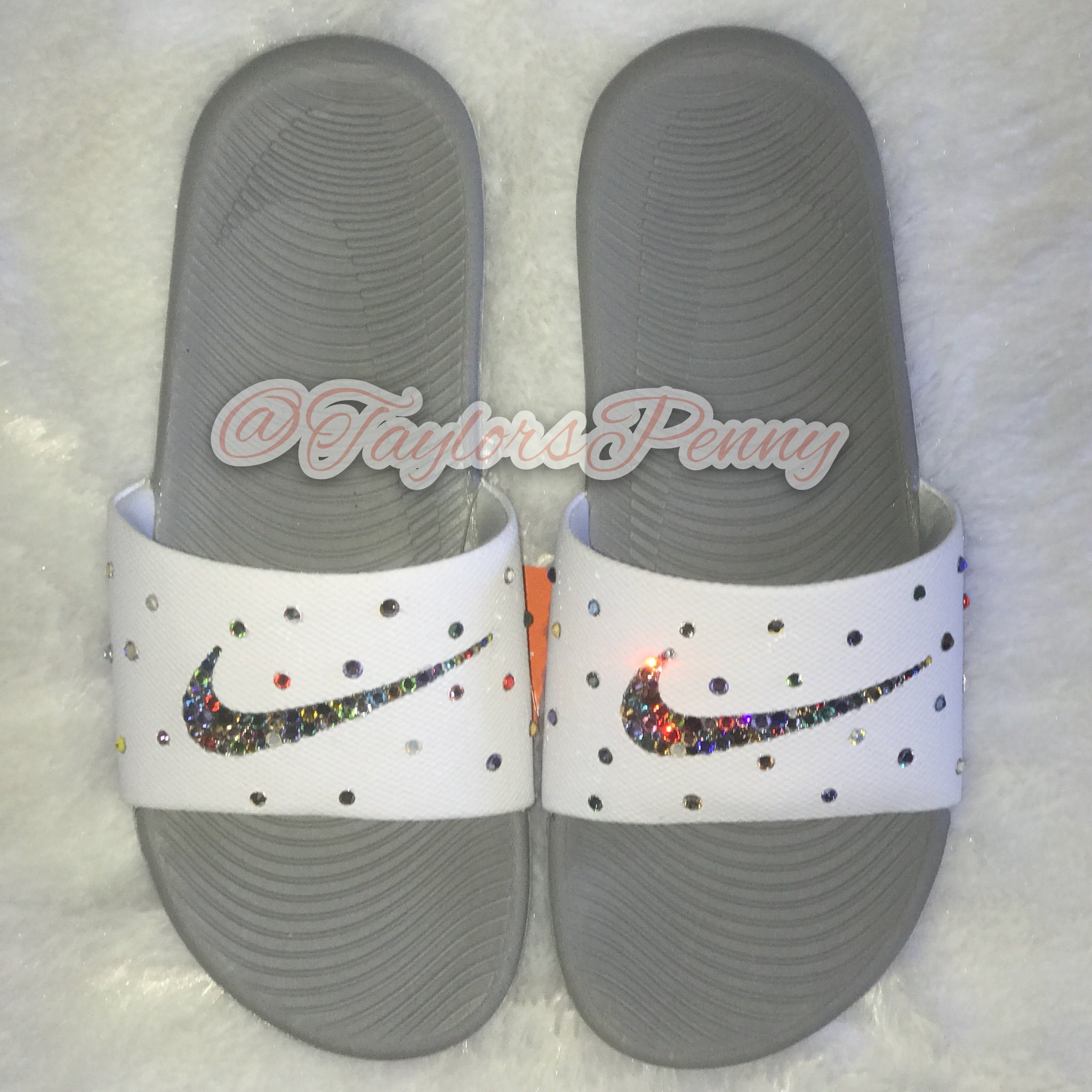 nike slides pride