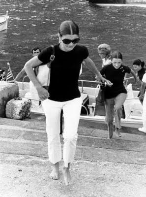 Jackie O in Capri Pants