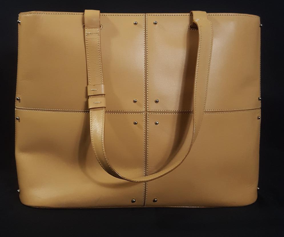 Tod's Yellow Leather Shoulder Bag – Michael's Consignment NYC