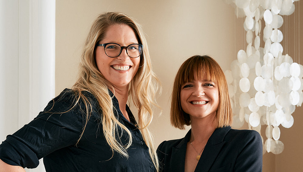 Kati und Kristine sind die beiden Female Founders der Firma ooia, die Periodenunterwäsche für den deutschen Markt herstellt.