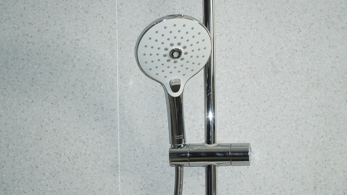 Ein Foto einer Duschbrause. Wassersparende Alternativen werden hier immer gefragter werden.