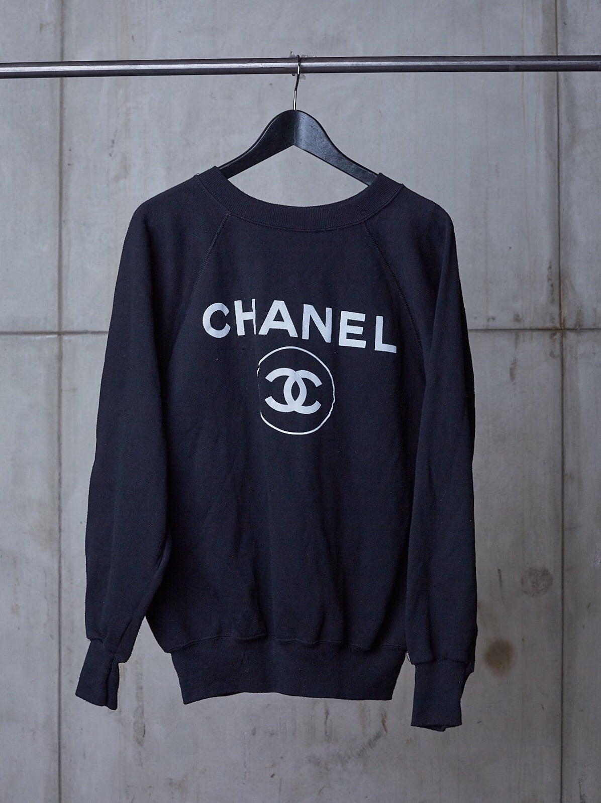 bootleg chanel sweatshirt