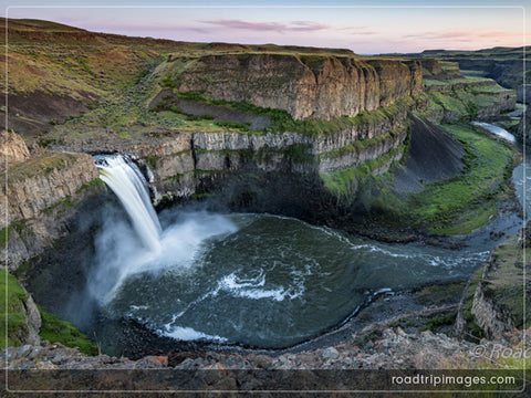 Best Waterfalls in Washington - Palouse Falls - PNW Life Featured Image Landscape 800x600