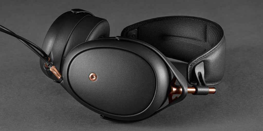 Meze Audio LIRIC Closed-Back Planar Magnetic Headphones - Liric headphones laid horizontally | Headphones.com