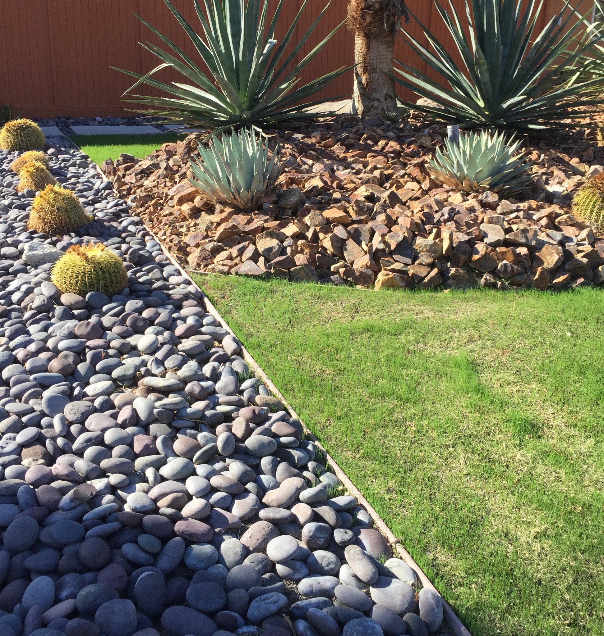 Decorative Rock – PRO Aggregate Stone & Landscape Supply Center