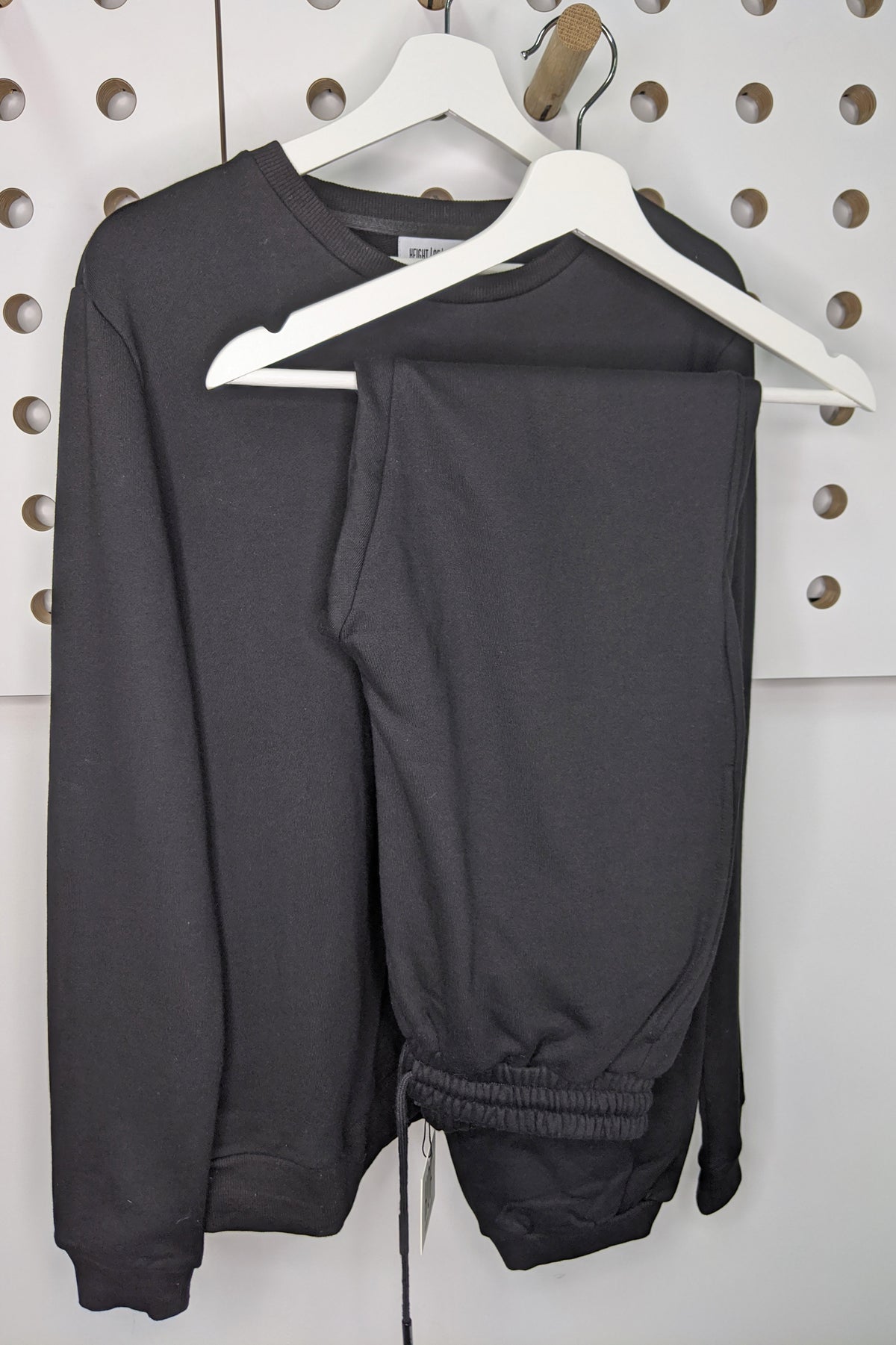 Black Sweatshirt - HEIGHT-OF-FASHION