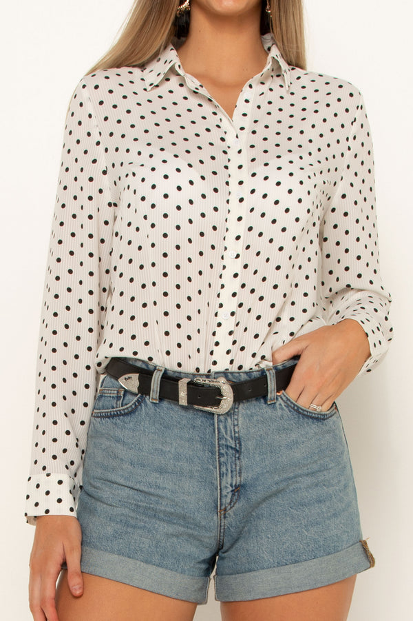 White Polka Dot Shirt HEIGHT OF FASHION   Close Up D03525d4 088b 4146 8cfd 12428fc43b47 600x 