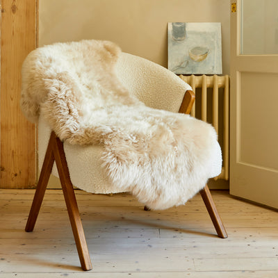 Circular Sheepskin Seat Pad - Cream – Hyde & Hare