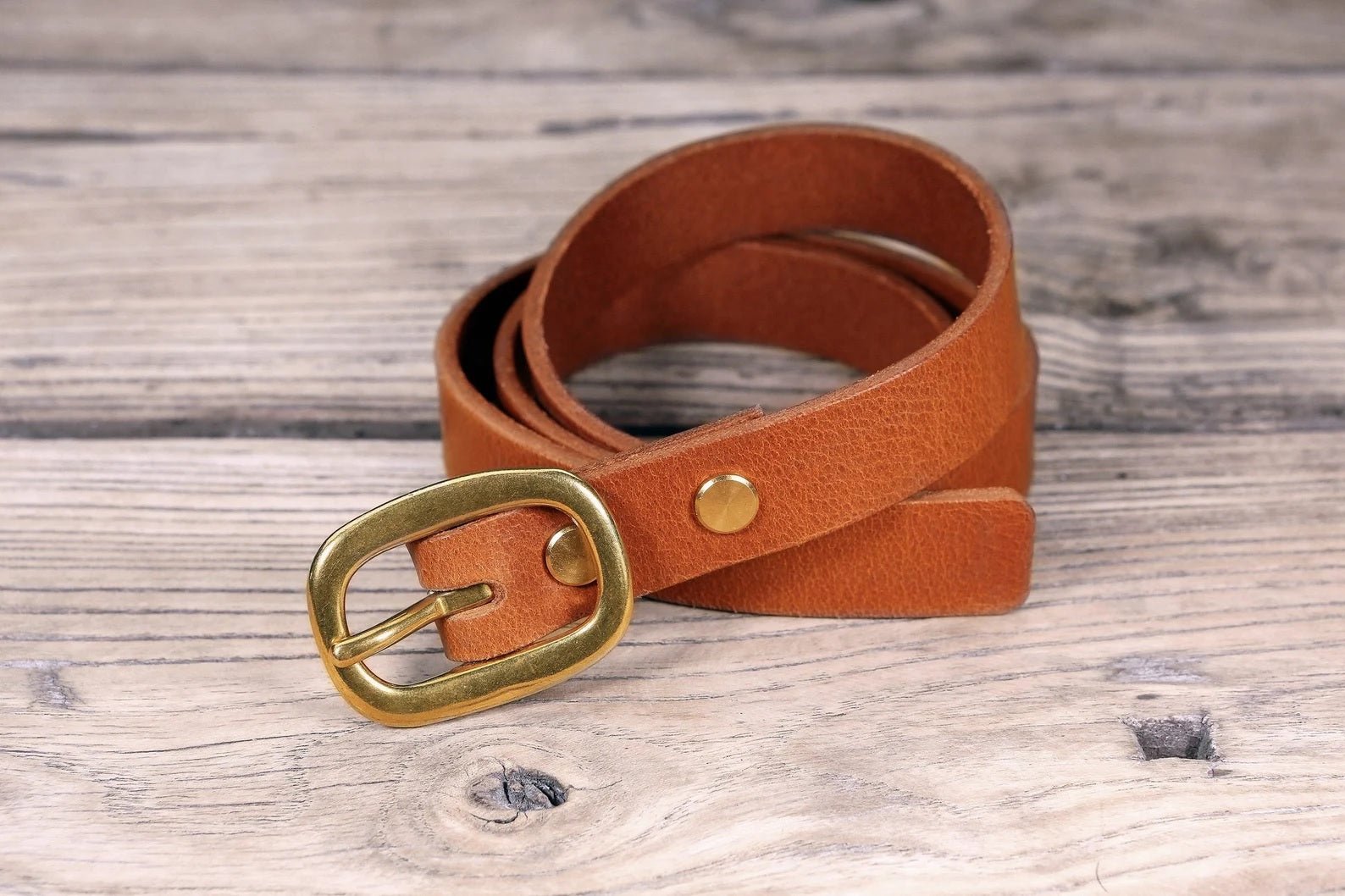 Golden round solid brass buckle - black leather belt - 3cm width – Coo  Leatherware