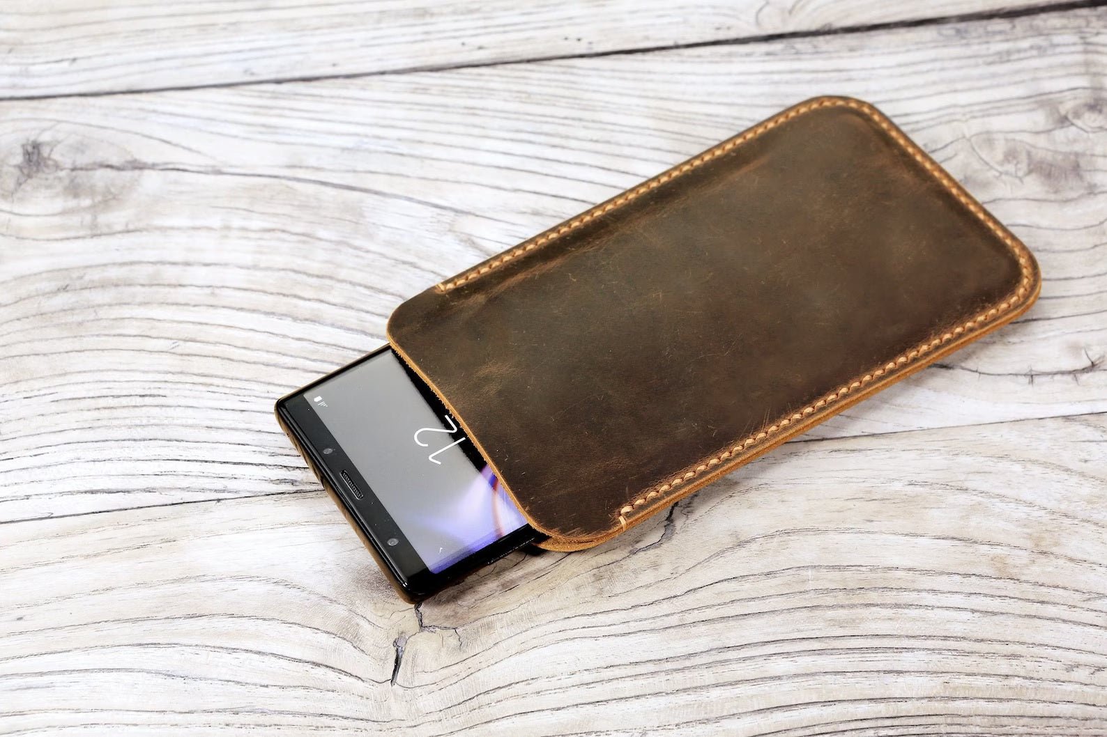 Custom Leather Phone Wallet  Iphone leather case, Leather phone wallet, Leather  phone pouch