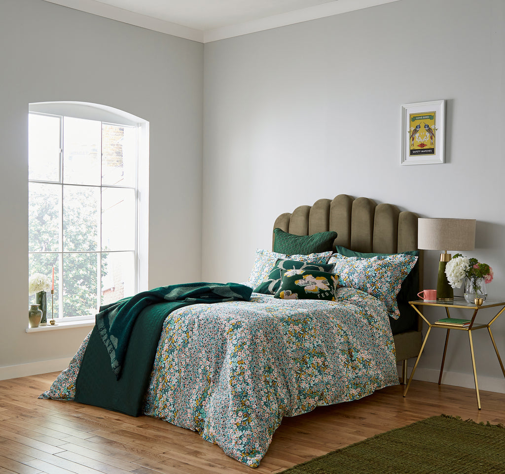 Ted Baker Ditsy Union Multi Bedding – Charmed Interiors