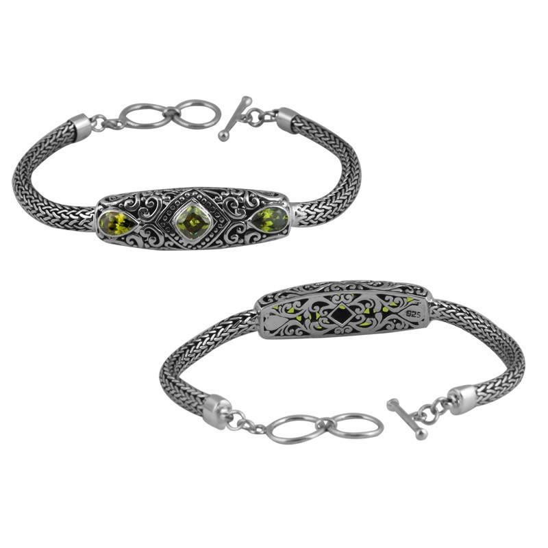 SB-1895-PR Sterling Silver Bracelet With Peridot Q.