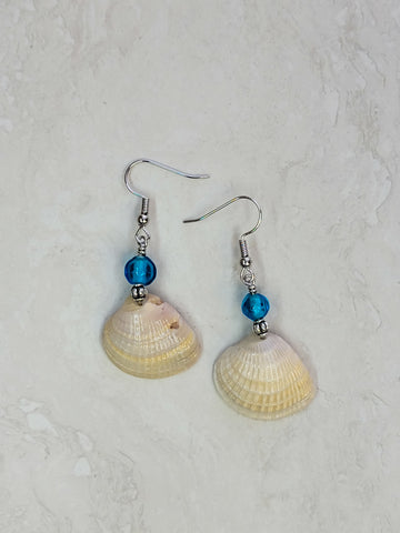 Silver earings with white sea shells and blue glass beads