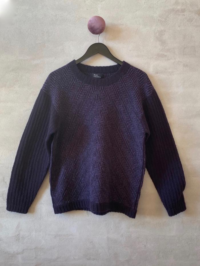 8: Brick herresweater af Hanne Falkenberg, No 20 strikkekit