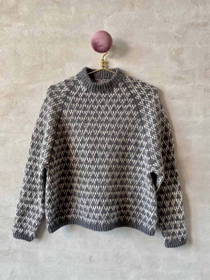 Spot sweater af Anne Ventzel, No 2 garnpakke (uden opskrift)