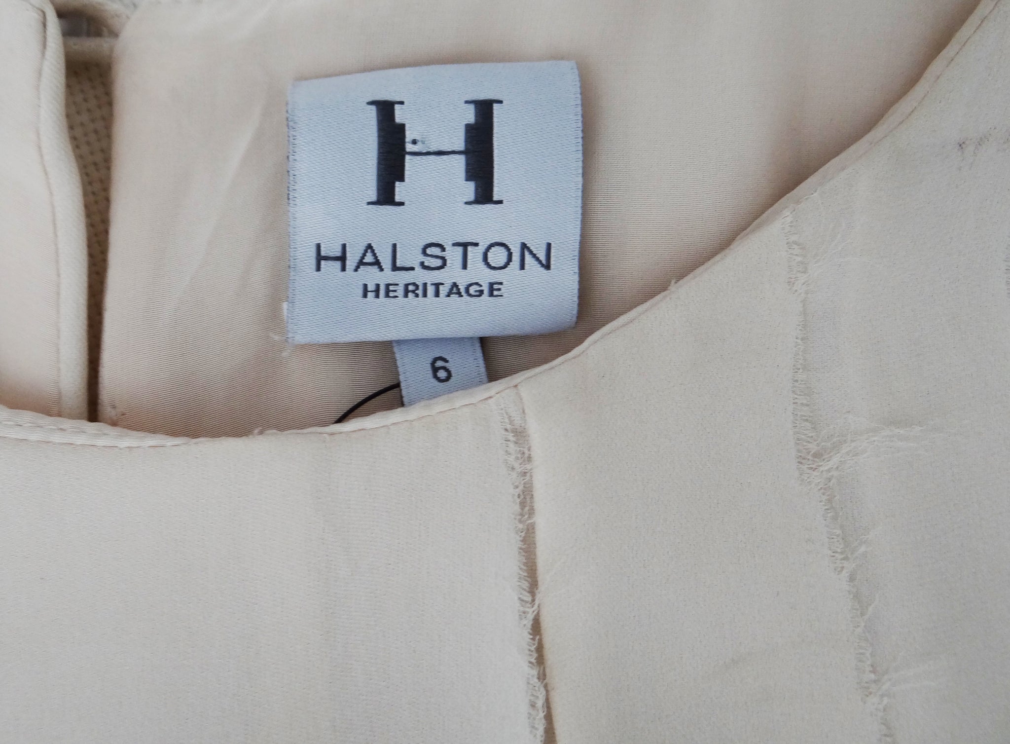 Halston Heritage Floaty Cream Shift Dress, UK8-10 – Menage Modern Vintage
