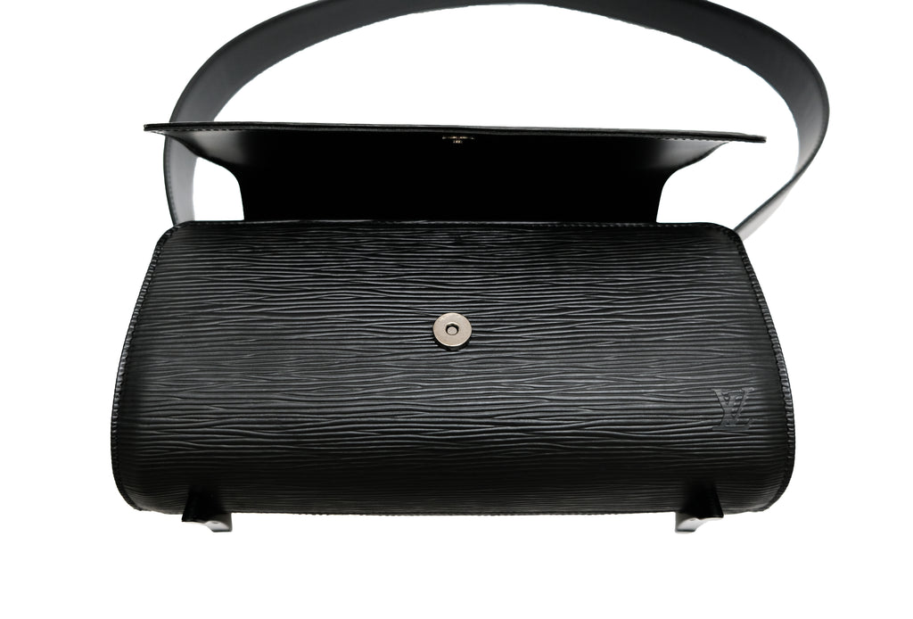 Louis Vuitton Vintage Nocturne Handbag in Black Epi Leather – Menage ...