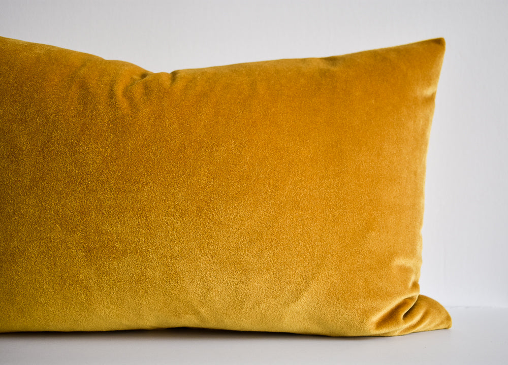 Velvet Lumbar Pillow - Gold – Collectiv Co.