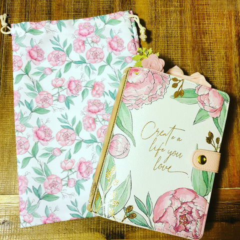 Katie Ferrett Spotlight on a Planner December 2019 Covers